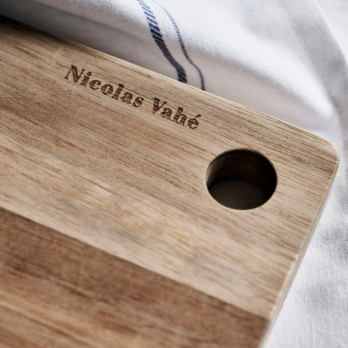 Nicolas Vahe Cutting Board, NVTAPAS, Nature