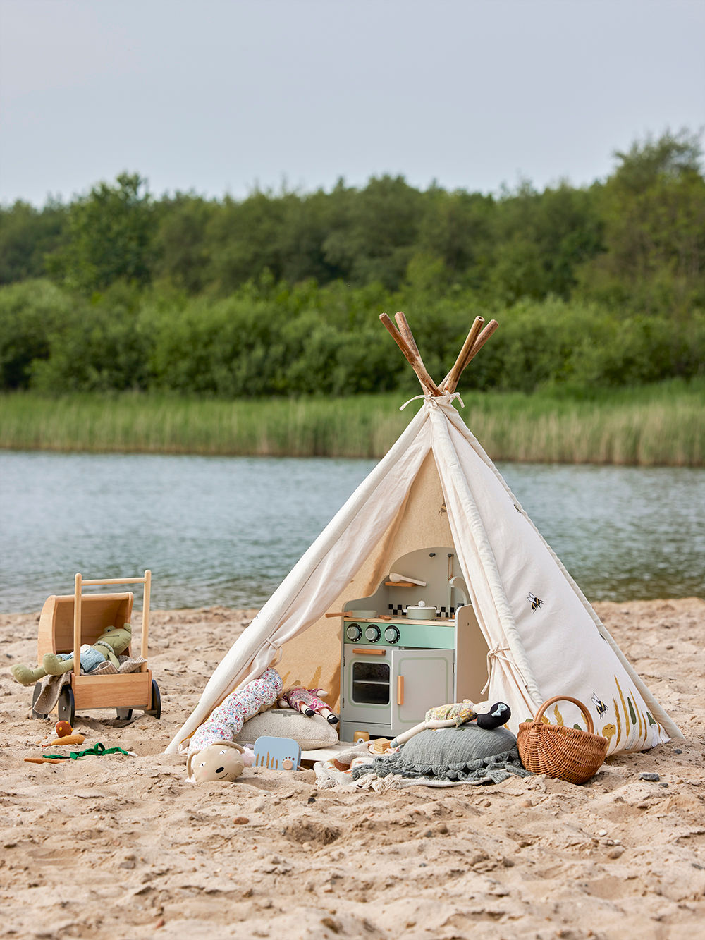 Bloomingville Mini Millo Children's Tipi, Nature, Botton