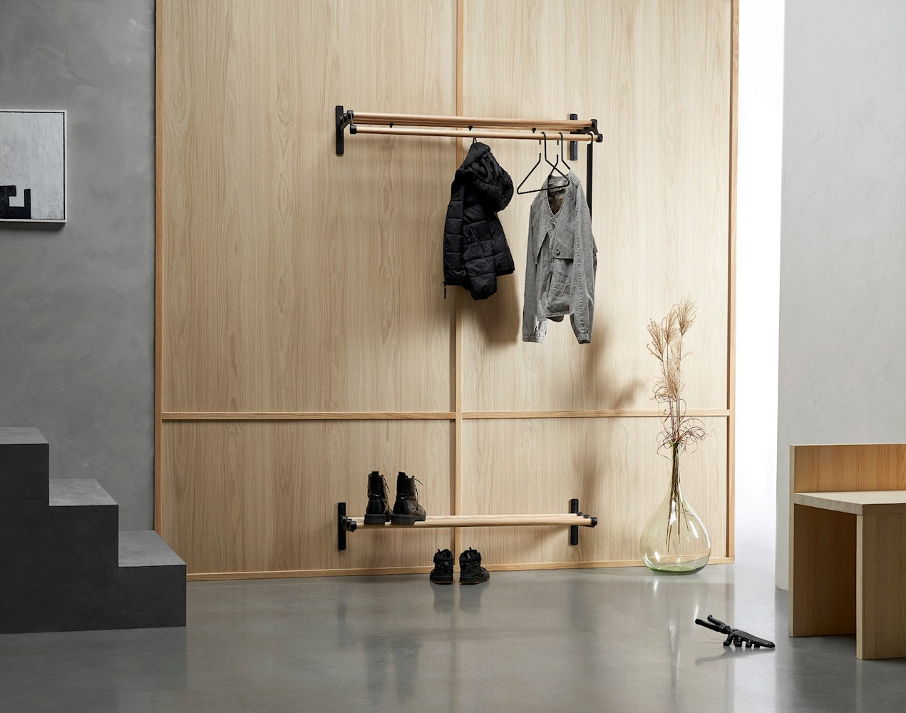 Essem Design Nostalgi 291 Hat Shelf, aluminium