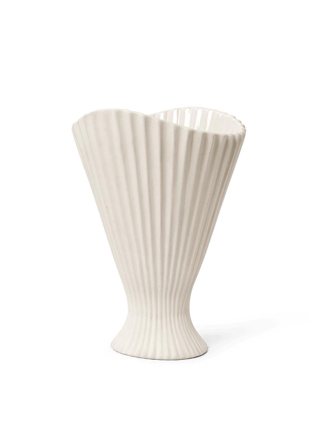 Ferm Living Fountain Vase, Off White