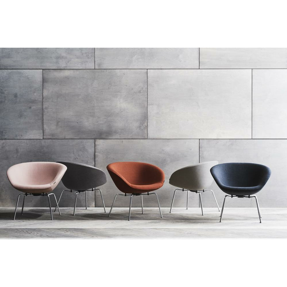 Fritz Hansen AJ Pot Frea Chrome Splated Frame Fabric, Christianshavn Blue/Orange