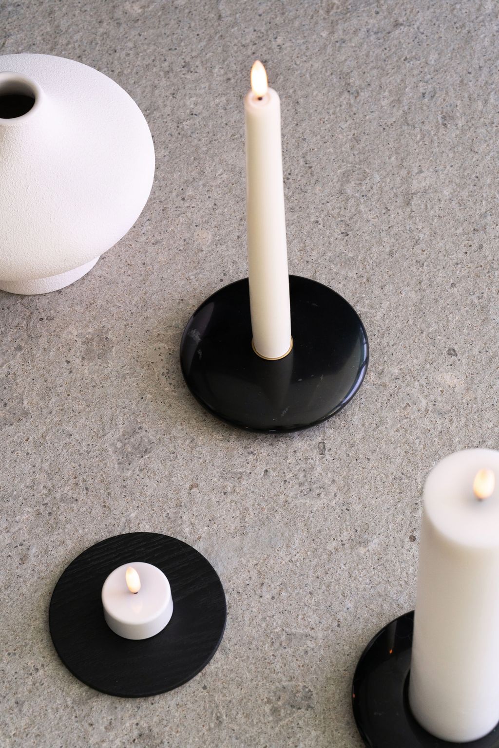 Uyuni Lighting Chamber Candle Holder ø 11,6 Cm, Black/Green