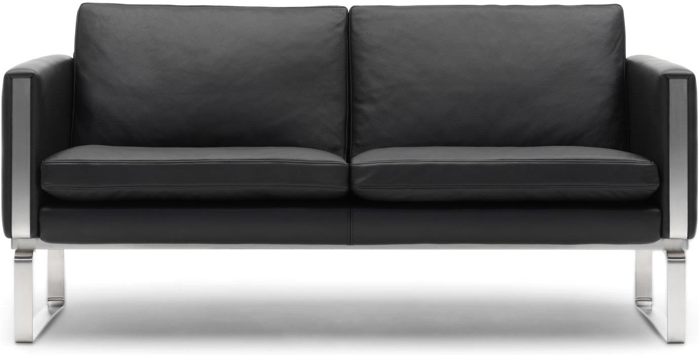 Carl Hansen Ch102 Sofa, Steel/Black Leather (Thor 301)