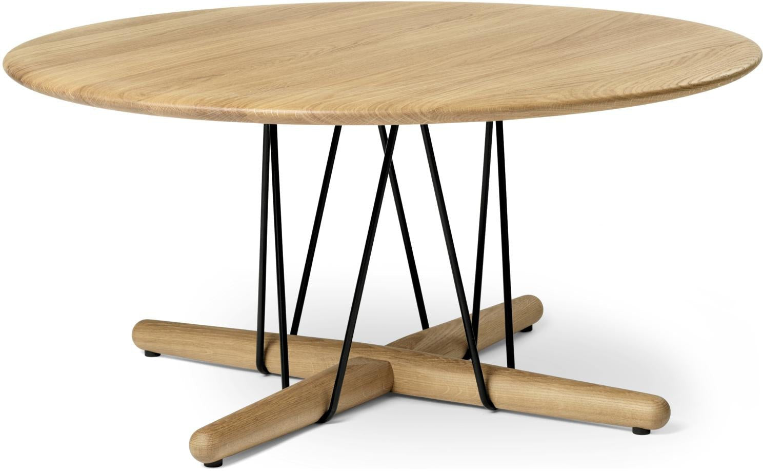 Carl Hansen E021 Embrace Salle Table, naoliwiony dąb, Ø 80 cm