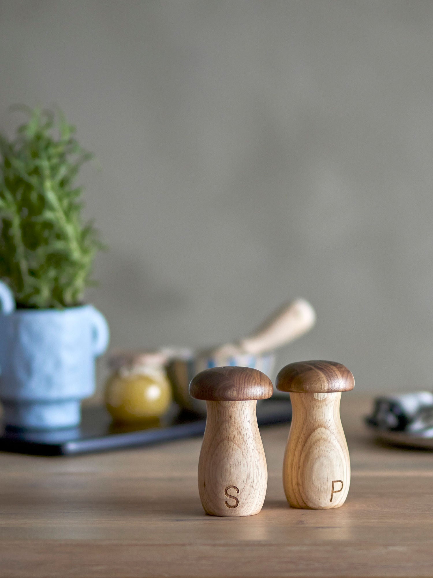 Zestaw Bloomingville Rahim Salt & Pepper Shaker, Brown, Rubberwood