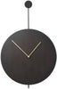 Ferm Living Trace Wall Clock Mosiądz, czarny