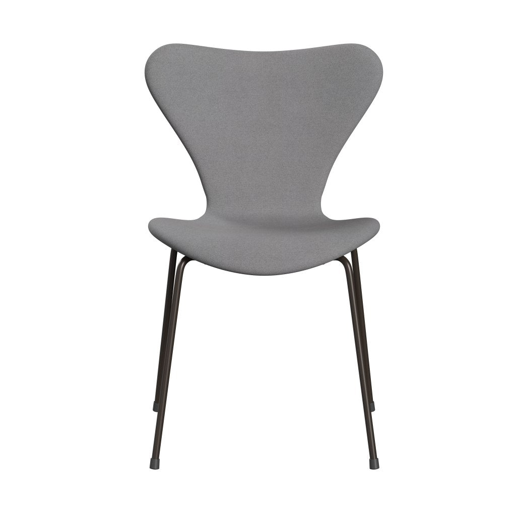 Fritz Hansen 3107 Chair Full Upholstery, Brown Bronze/Tonus Light Grey