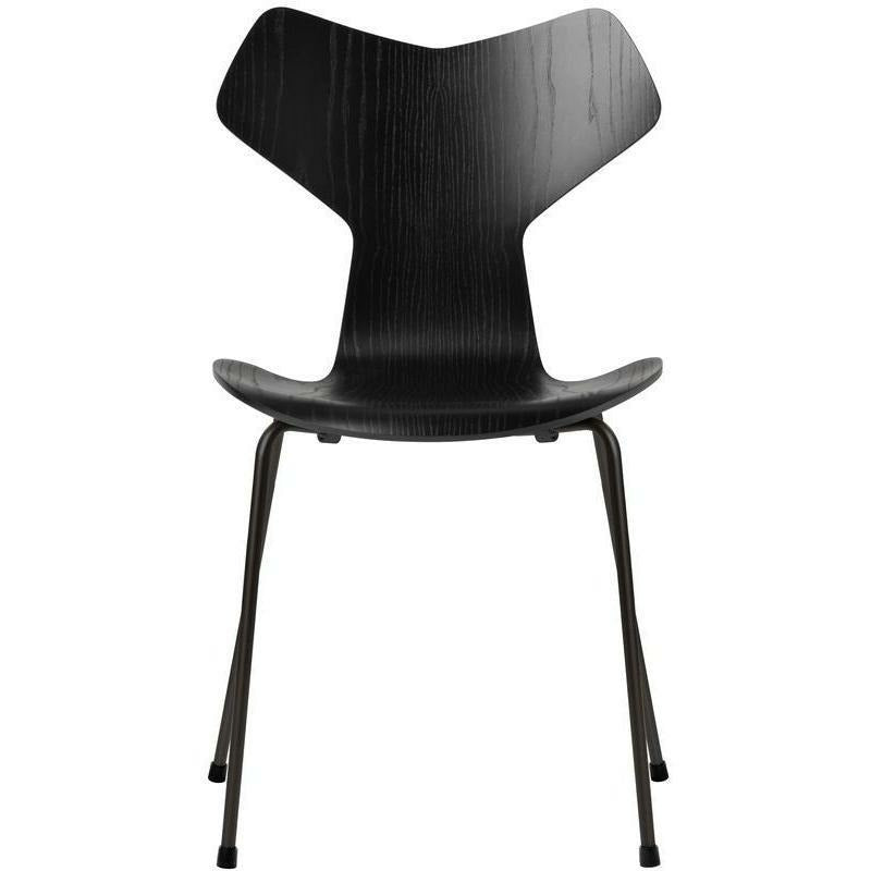 Fritz Hansen Grand Prix Chair Dyed Ash Black Shell, Black Base