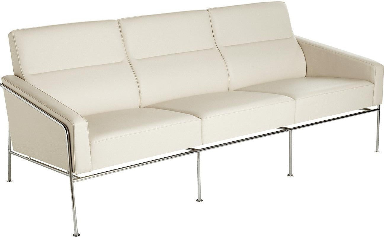 Fritz Hansen Series 3300 Sofa 3 osoby, skórzane białe