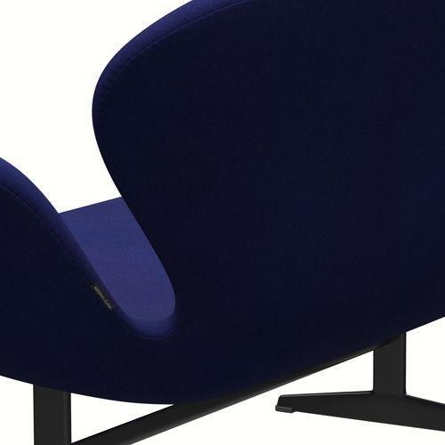 Fritz Hansen Swan Sofa 2 osobę, czarny lakier/Divina Violet Dark (684)