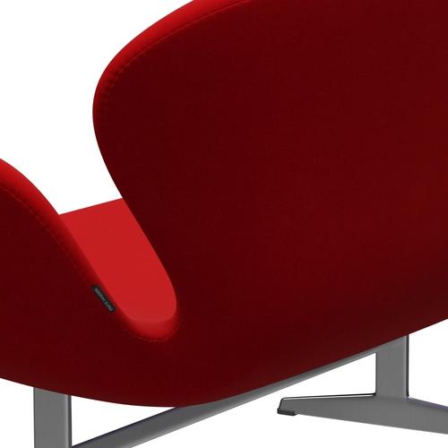 Fritz Hansen Swan Sofa 2, satynowy szczotkowany aluminium/Divina Red (623)