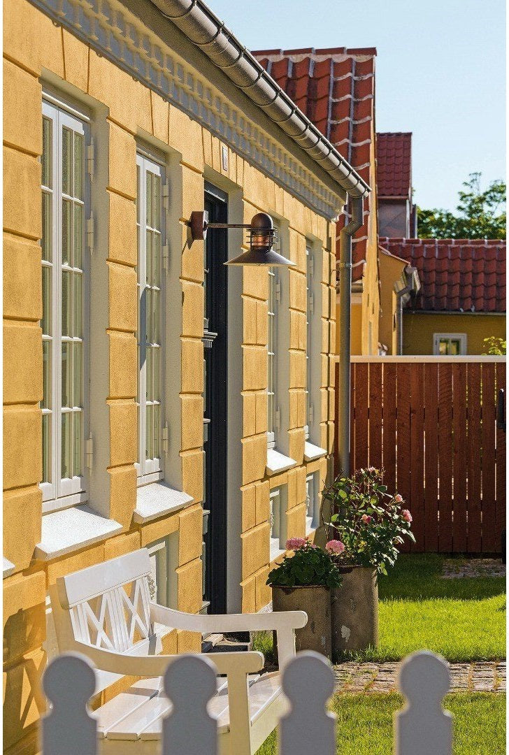 Lampka ścienna Louis Poulsen Nyhavn, Matt Copper