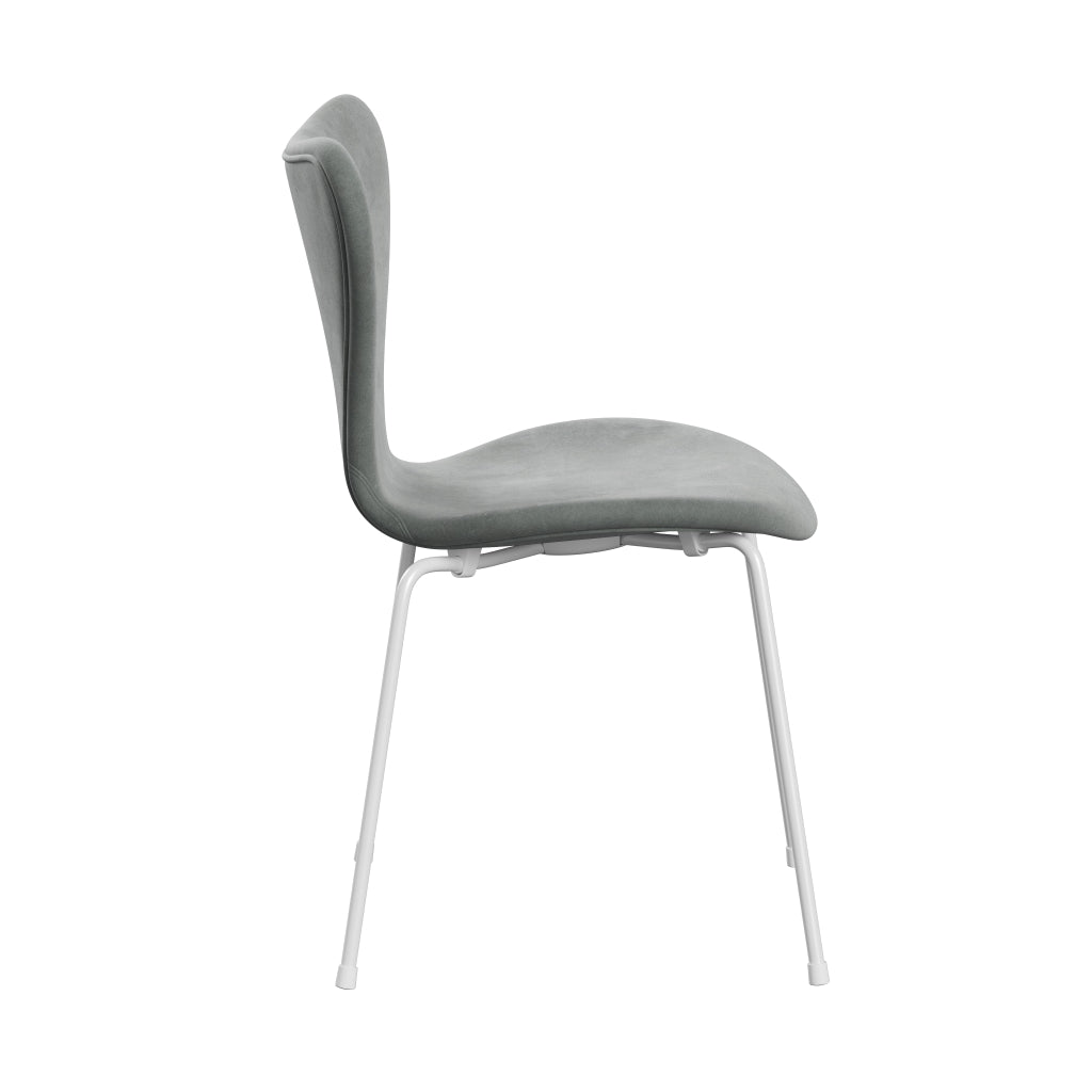 Fritz Hansen 3107 Krzesło pełna tapicerka, White/Belfast Velvet Seal Grey