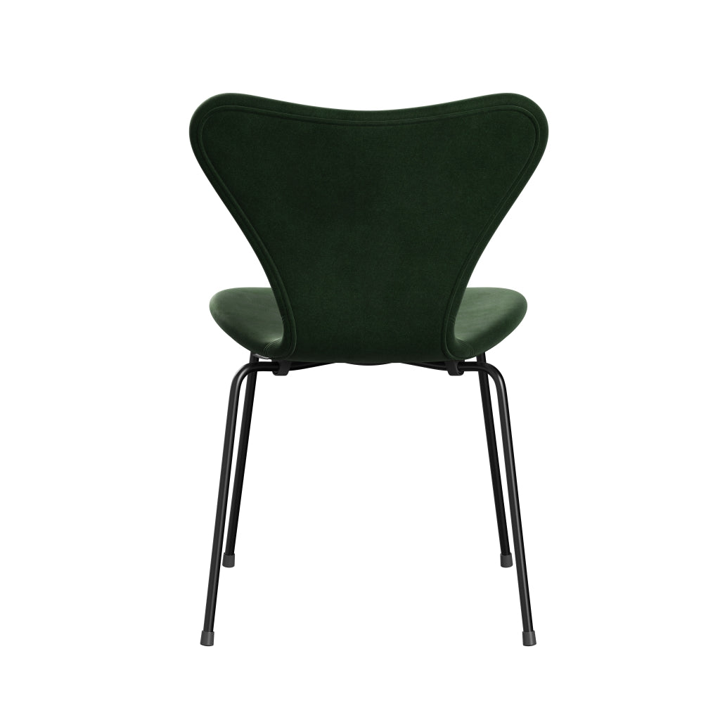 Fritz Hansen 3107 Krzesło pełna tapicerka, czarny/belfastowy aksamitny las