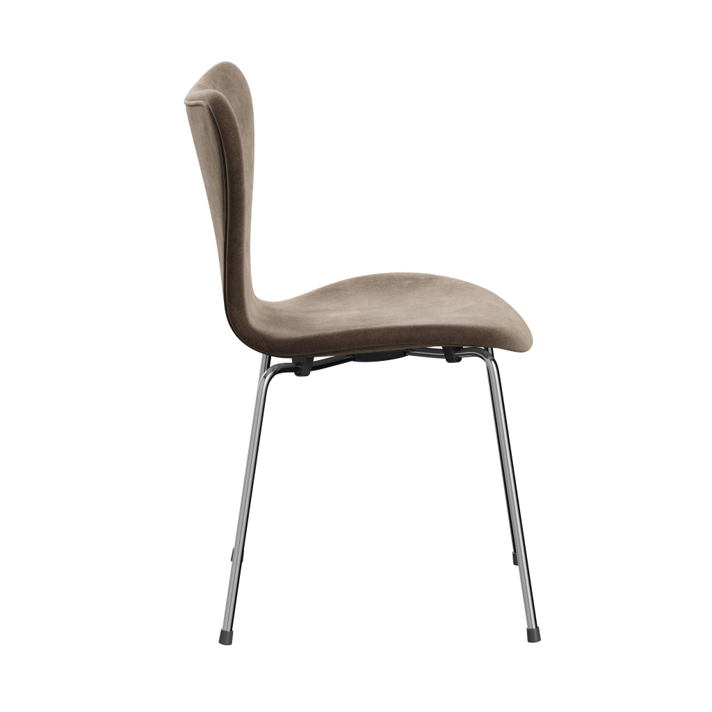 Fritz Hansen 3107 Krzesło pełna tapicerka, Chrome/Belfast Velvet Grey Brown