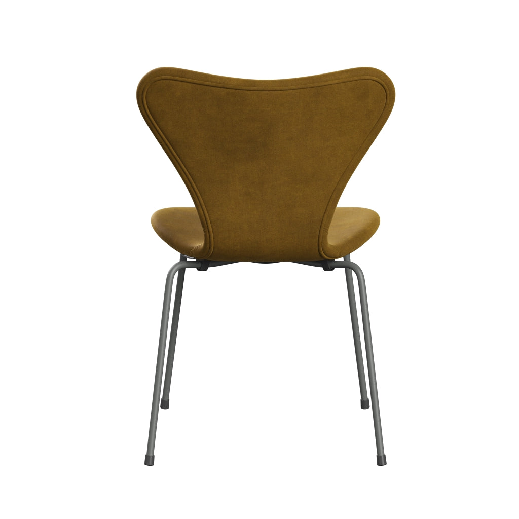 Fritz Hansen 3107 Krzesło pełna tapicerka, srebrny szary/belfast Velvet Soft Ocher