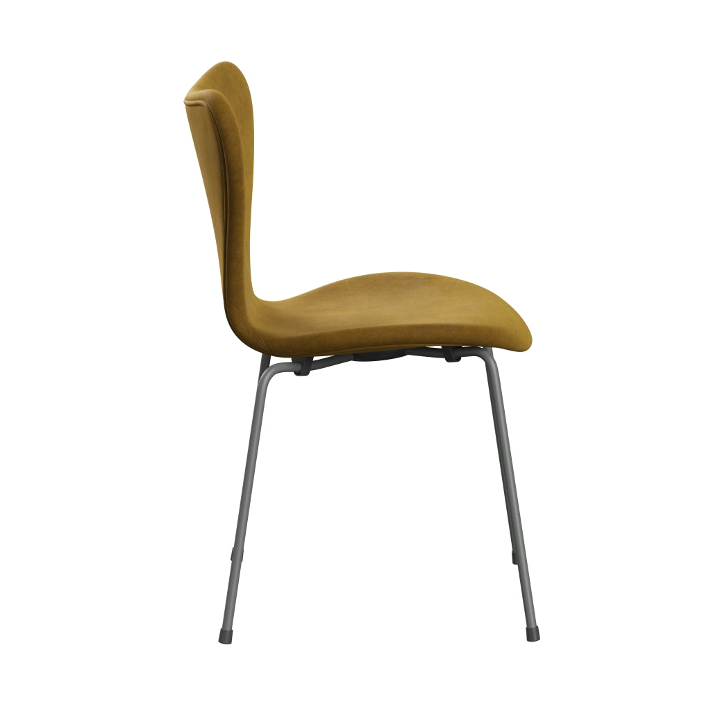 Fritz Hansen 3107 Chair Full Upholstery, Silver Grey/Belfast Velvet Soft Ochre