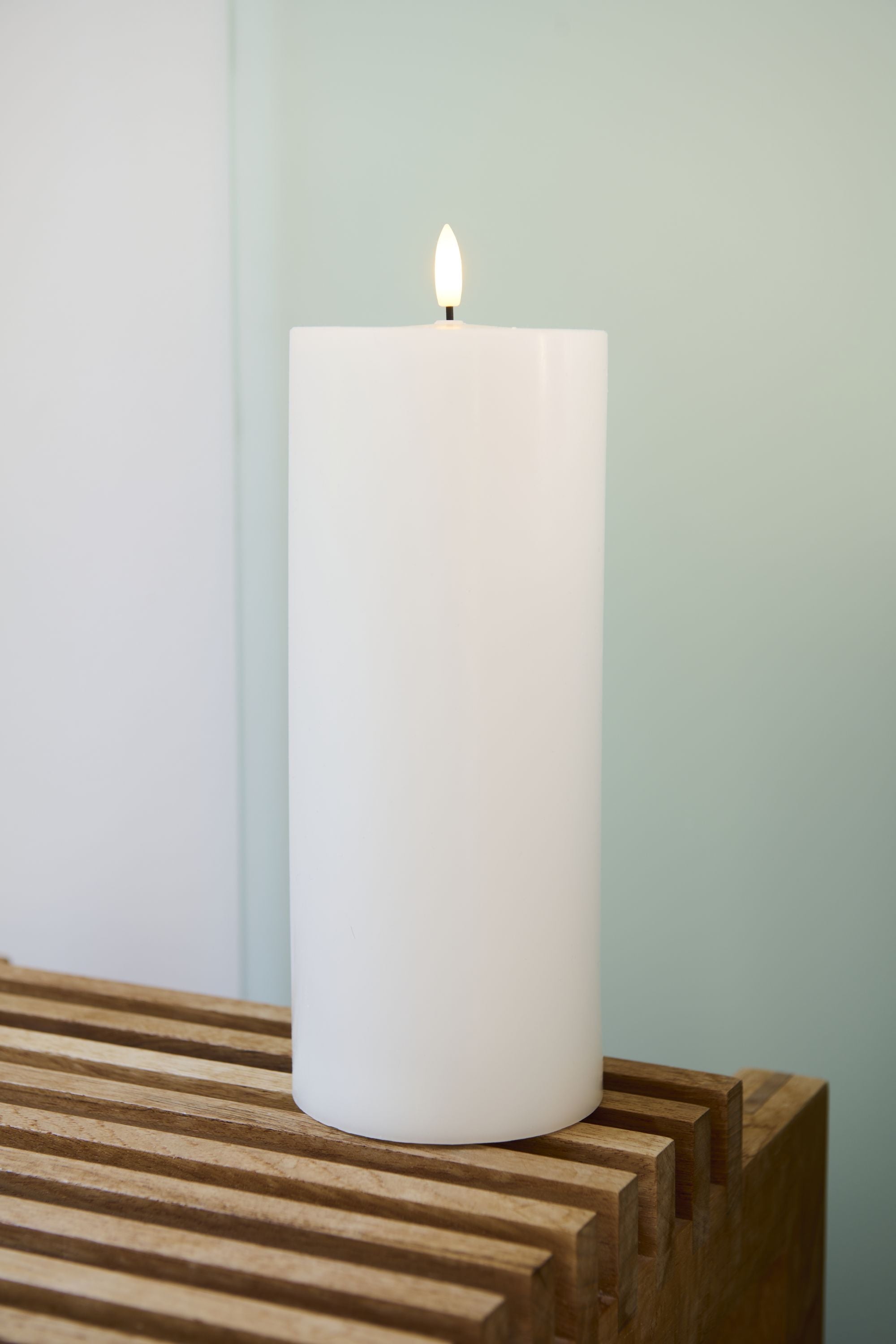 Sirius Sille Rechargeable Led Candle White, ø10x H25 Cm