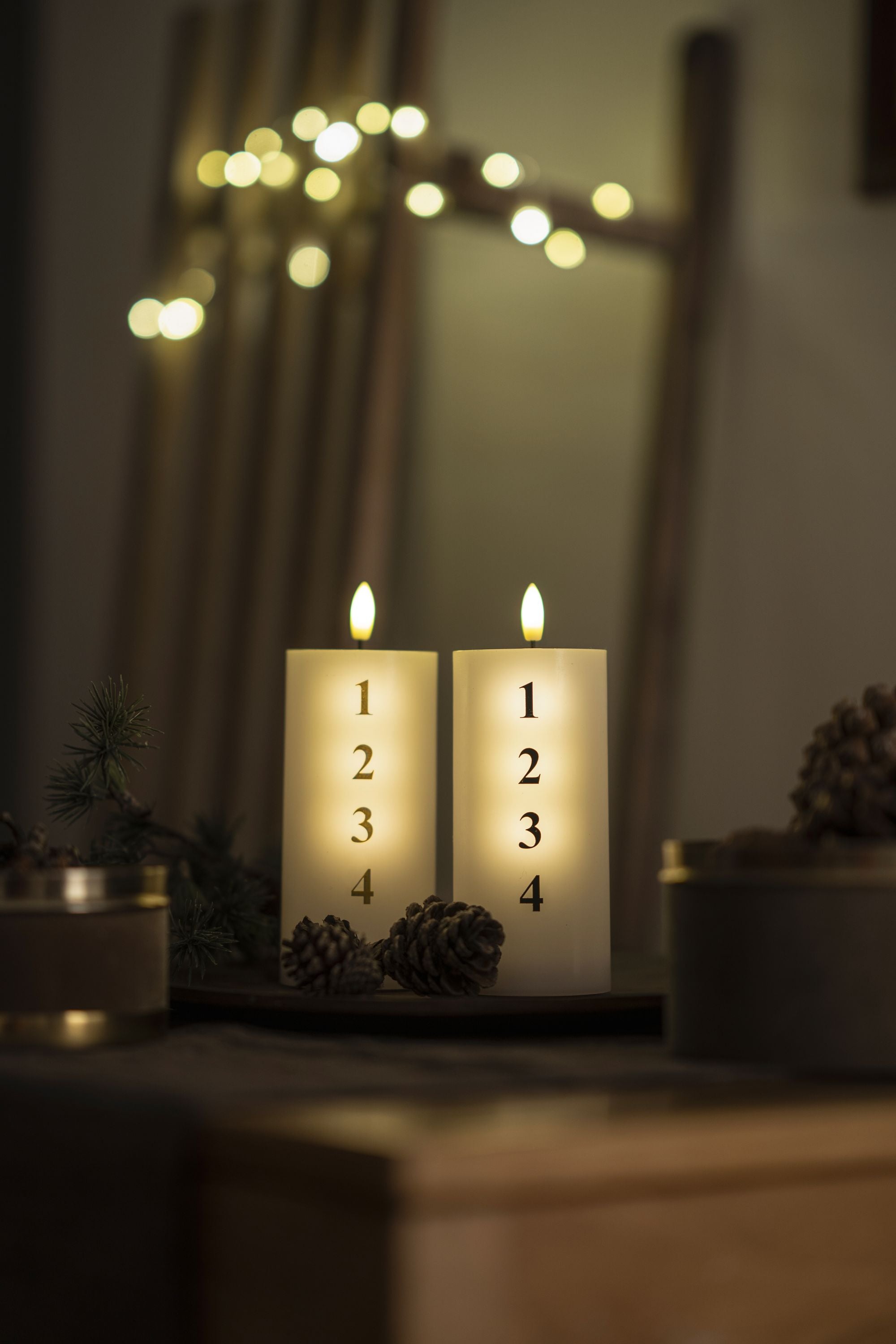 Sirius Sille Advent Light ø7x H15cm, White/Black