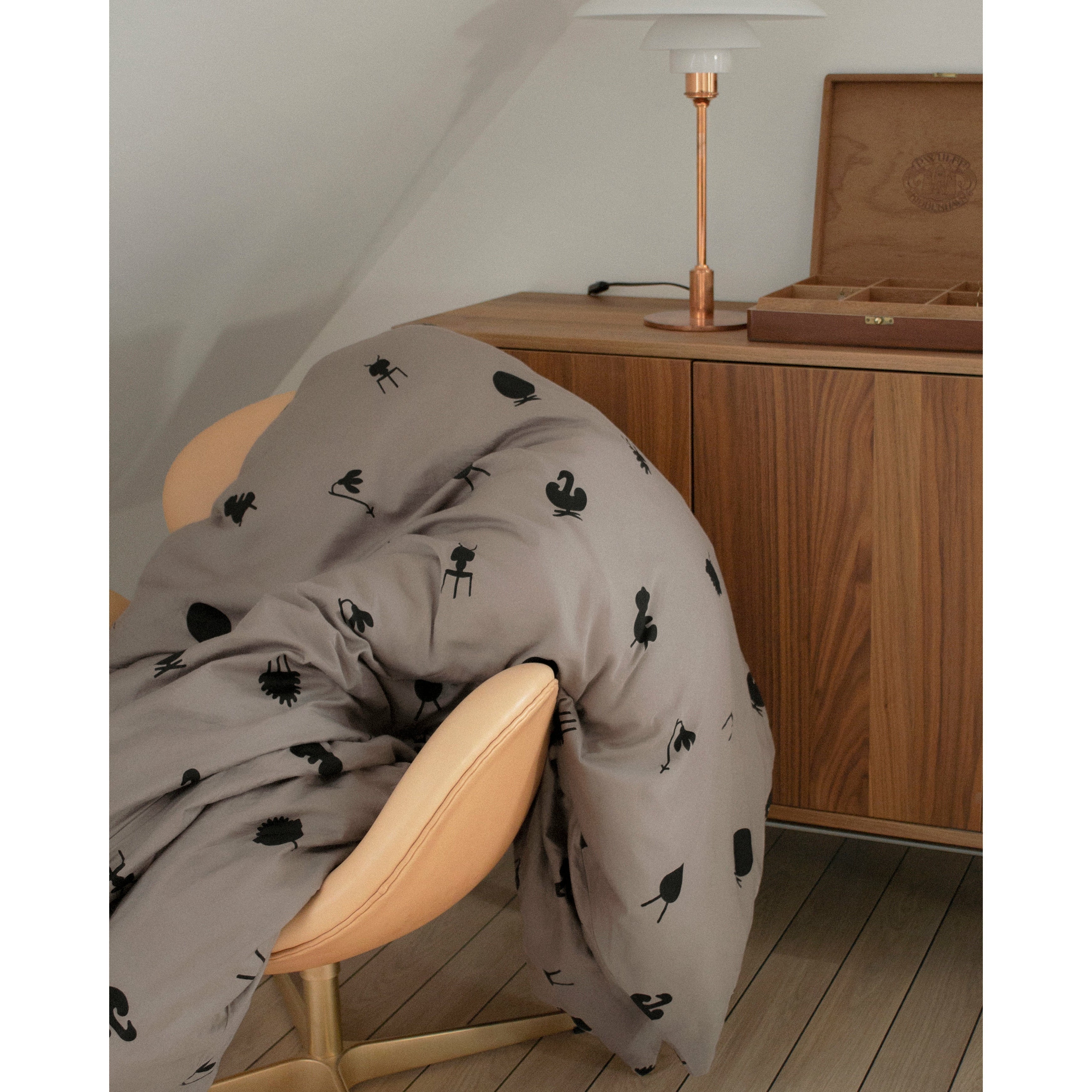 Ikony projektowania leniczki z łóżkiem pomysłu 140x220 cm, taupe
