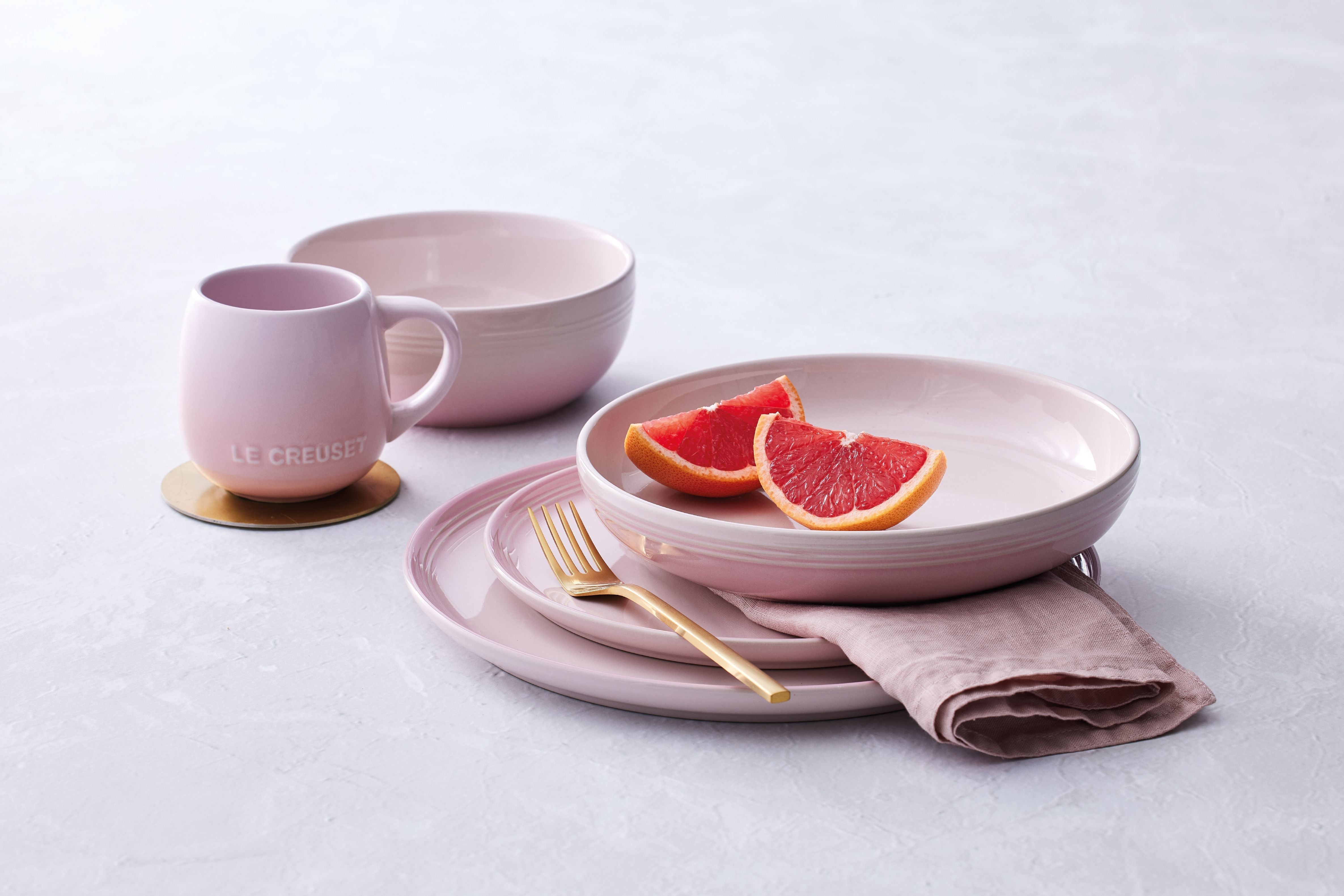 Le Creuset Coupe Side Plate, Shell Pink