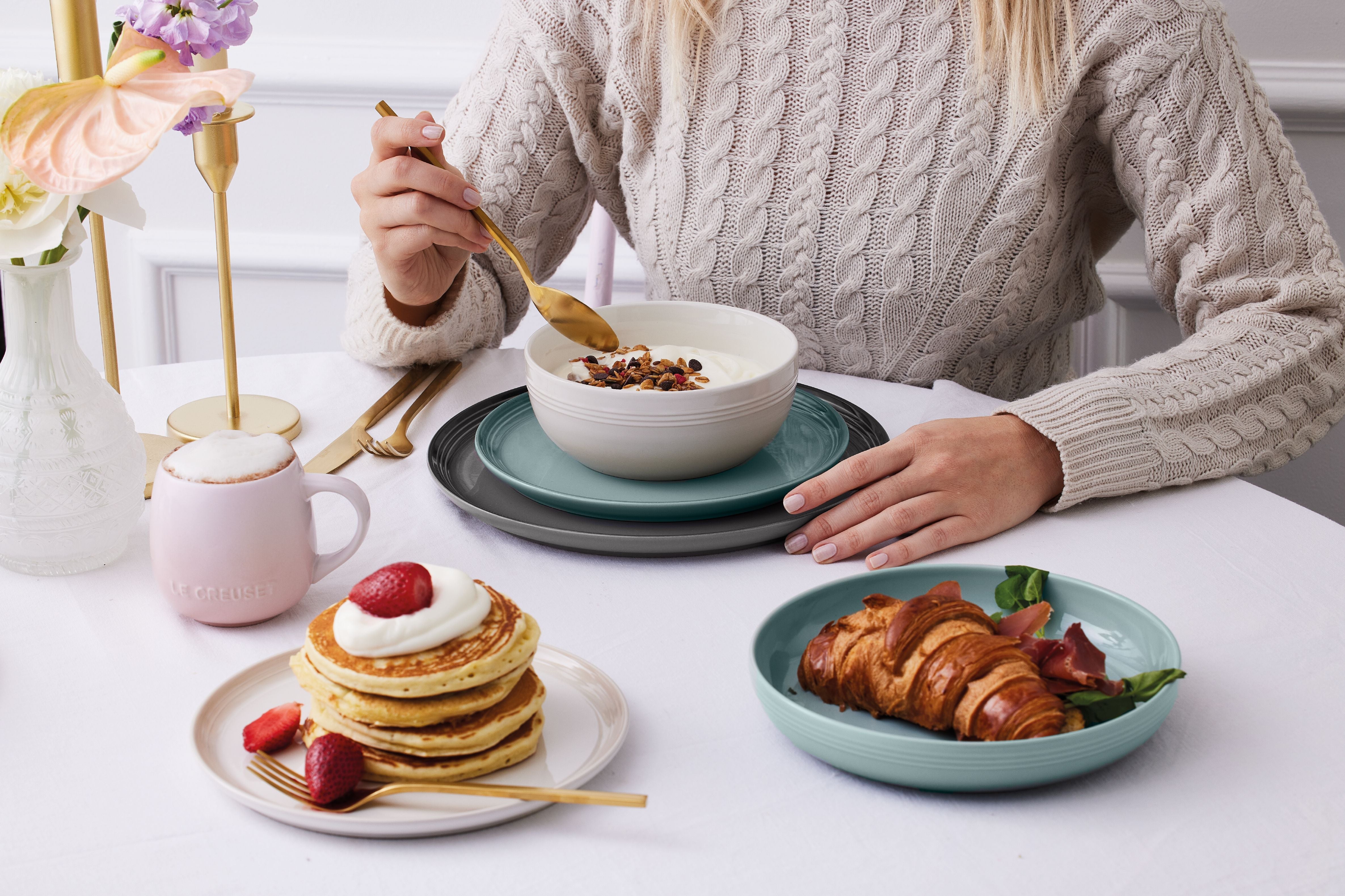 Le Creuset Coupe Cereal Bowl,Meringue