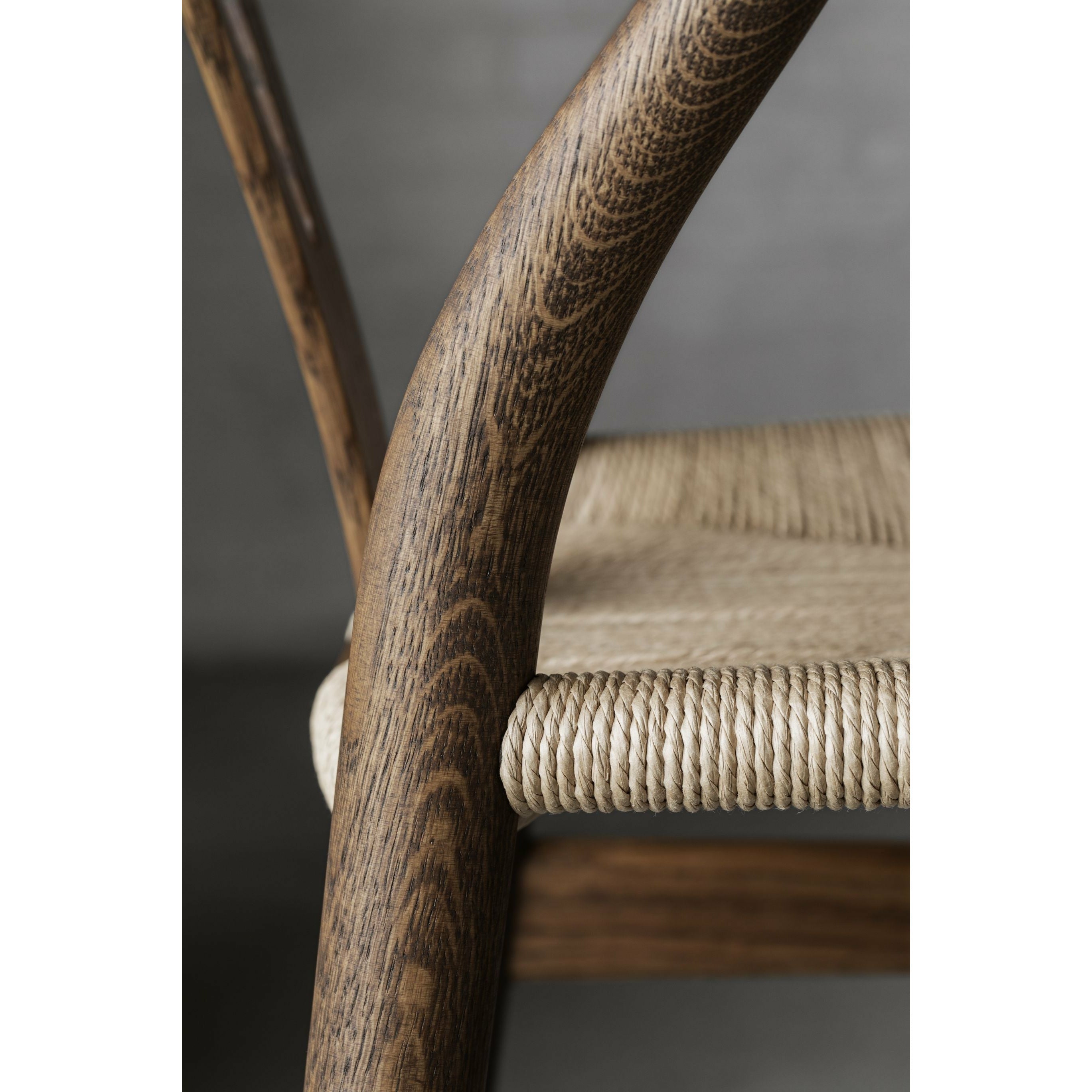 Carl Hansen CH24 Wishbone krzesło dębowe olej w kolorze dymu, naturalny sznur