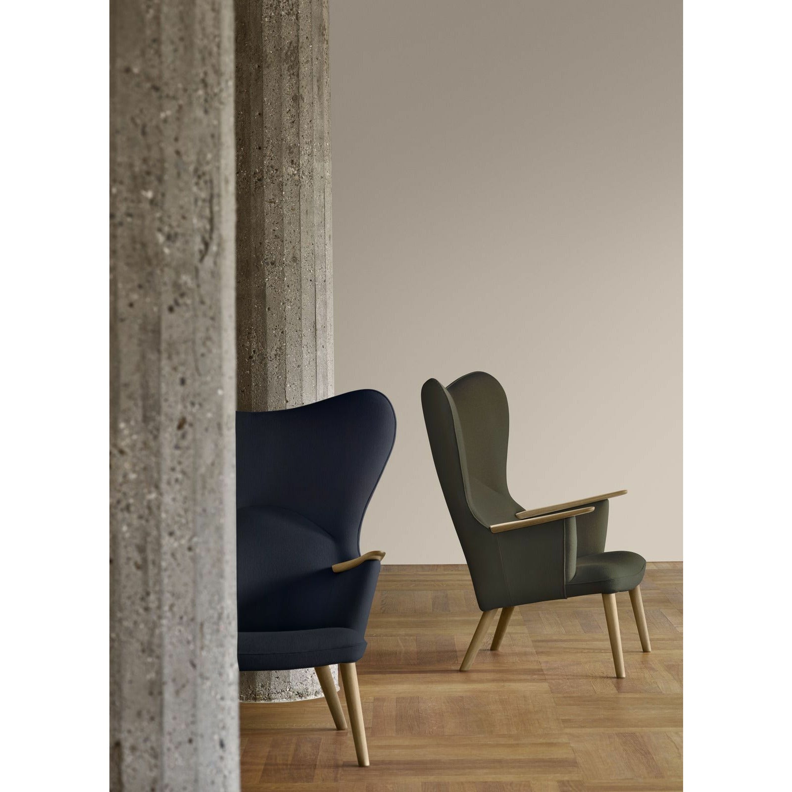 Carl Hansen CH78 MAMA Bear Lounge Fotela, mydło Oak/Blue Fiord 0782