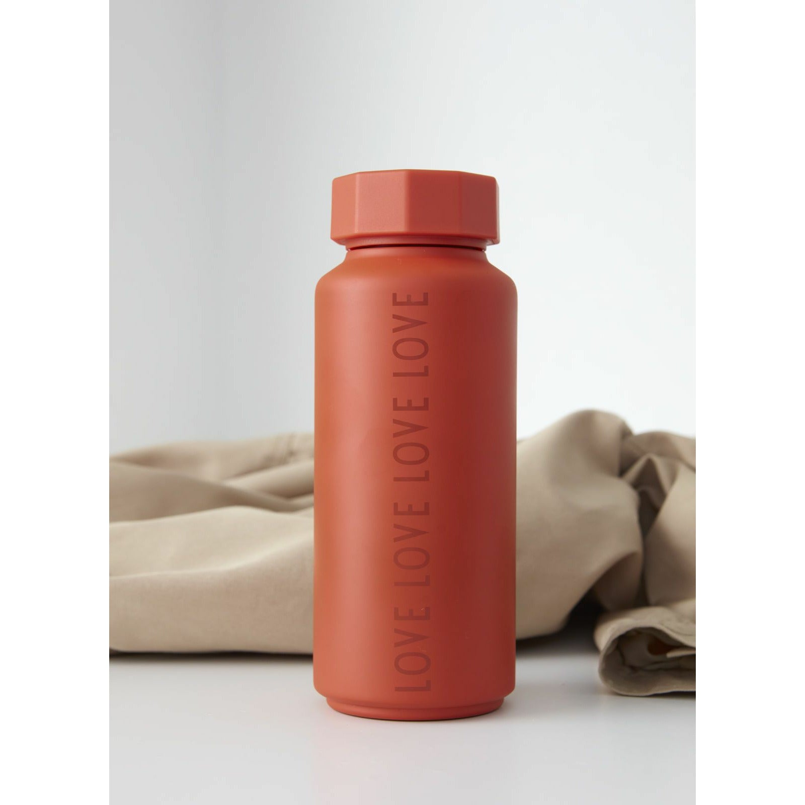 Design Letters Special Edition Thermo Bottle 500 Ml, Terracotta