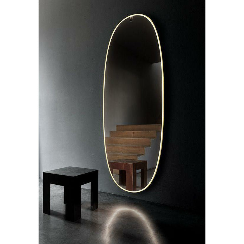 FLOS LA Plus Belle Mirror ze zintegrowanym oświetleniem, aluminium