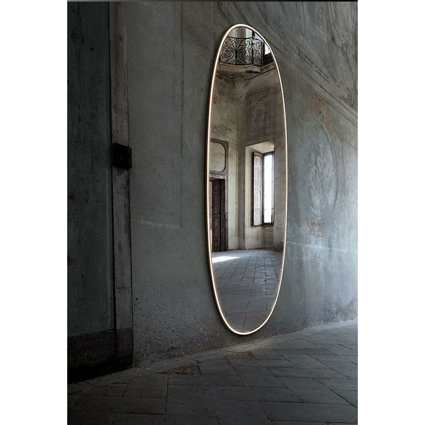 Flos La Plus Belle Mirror ze zintegrowanym oświetleniem, brąz