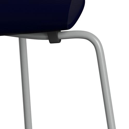 Fritz Hansen 3107 Krzesło bezzapisowe, dziewięć szary/lakierowany Midnight Blue