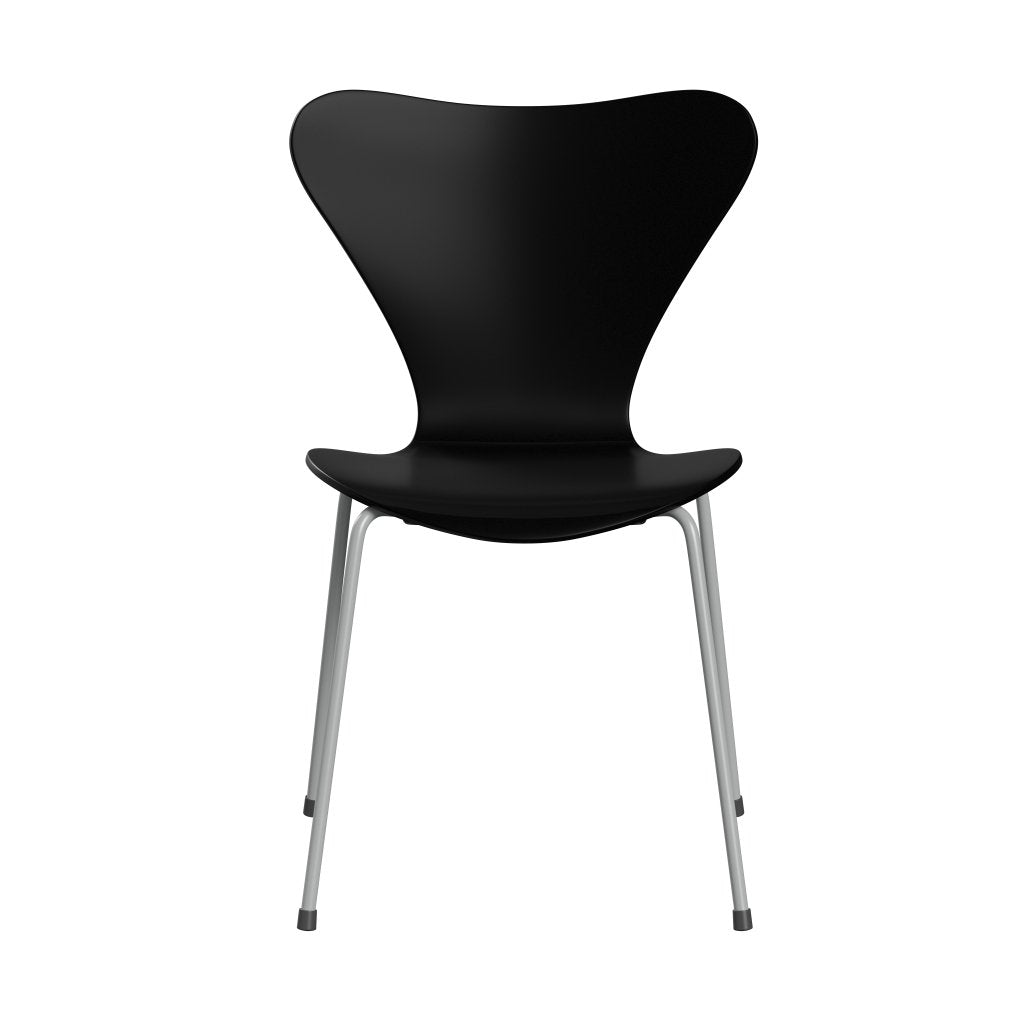 Fritz Hansen 3107 Chair Unupholstered, Nine Grey/Lacquered Black