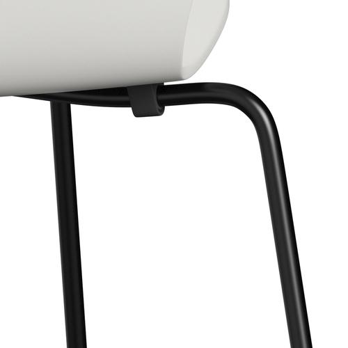 Fritz Hansen 3107 Chair Unupholstered, Black/Lacquered White