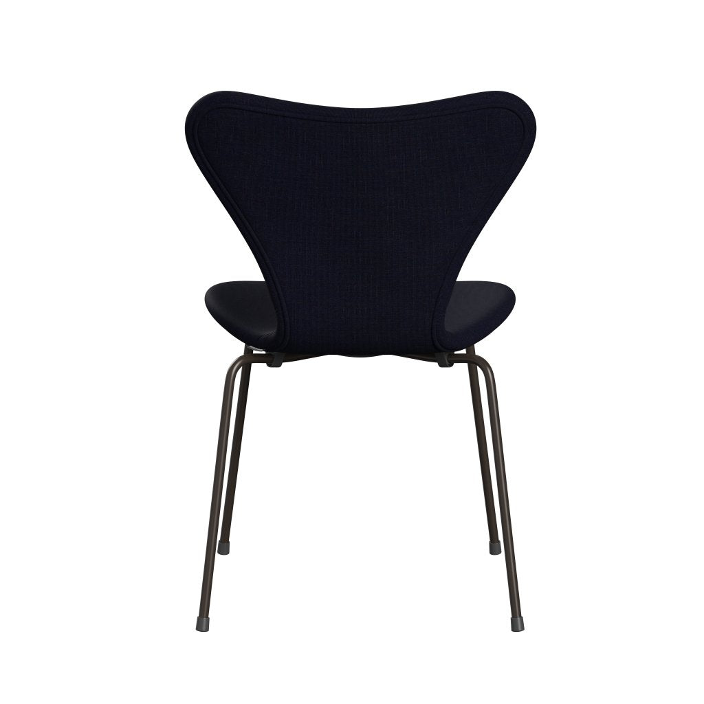 Fritz Hansen 3107 Krzesło pełna tapicerka, brązowy brąz/płótno Midnight Blue