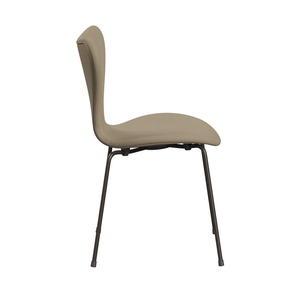 Fritz Hansen 3107 Krzesło pełna tapicerka, brązowy brąz/diablo hessian