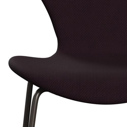 Fritz Hansen 3107 Krzesło pełna tapicerka, brązowy brąz/śliwka Diablo