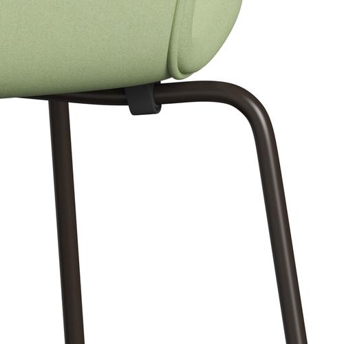 Fritz Hansen 3107 Krzesło pełna tapicerka, brązowy brąz/Divina Light Yellow