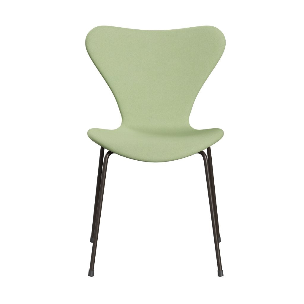 Fritz Hansen 3107 Krzesło pełna tapicerka, brązowy brąz/Divina Light Yellow