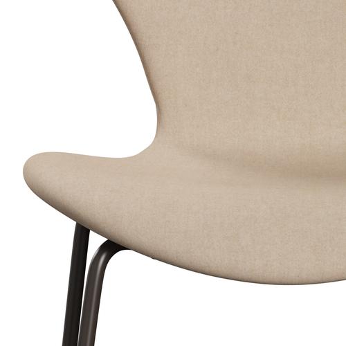 Fritz Hansen 3107 krzesło pełne tapicerka, brązowy brąz/divina md crème