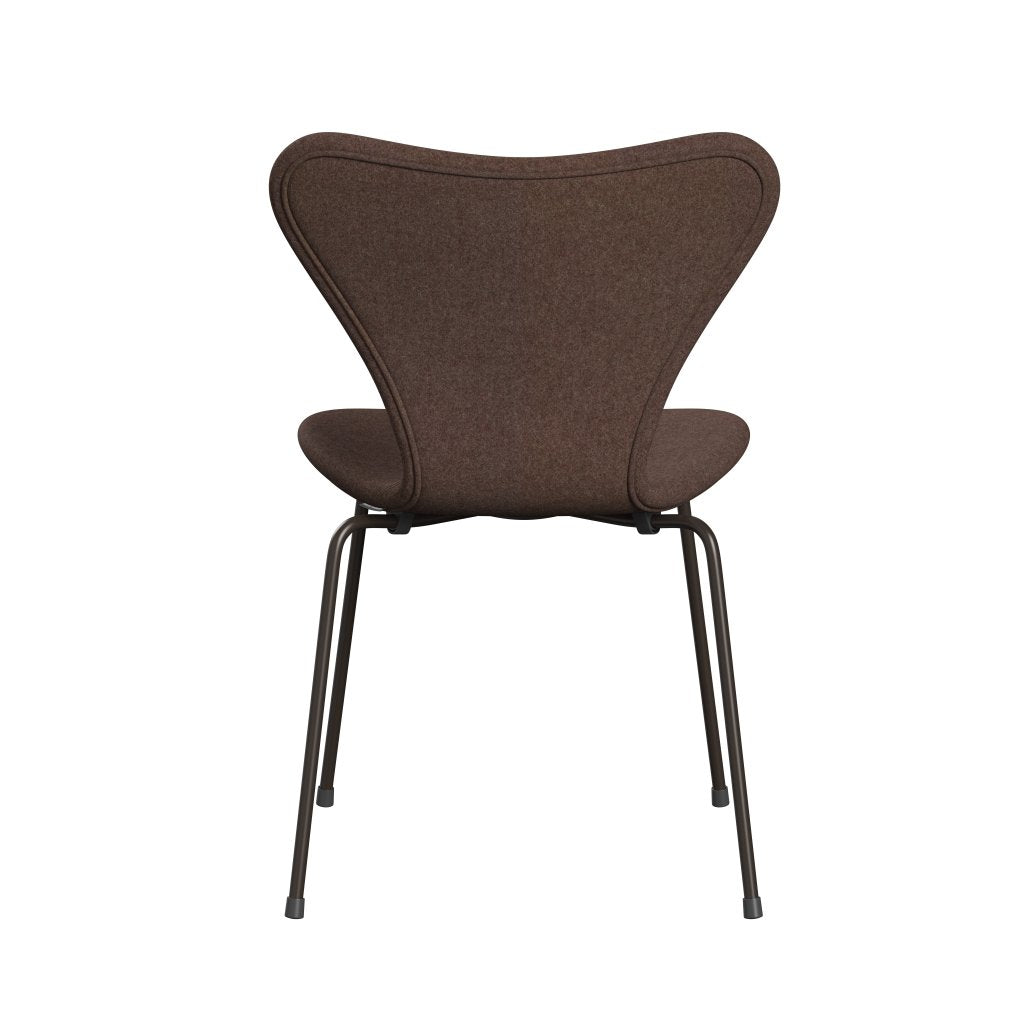 Fritz Hansen 3107 Chair Full Upholstery, Brown Bronze/Divina Md Hazelnut