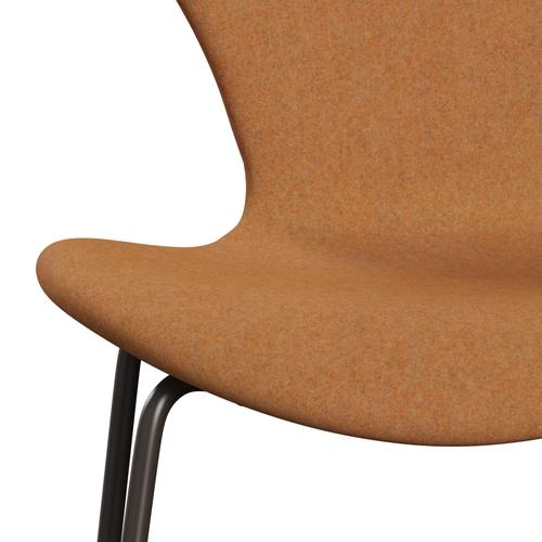 Fritz Hansen 3107 Chair Full Upholstery, Brown Bronze/Divina Md Carrot