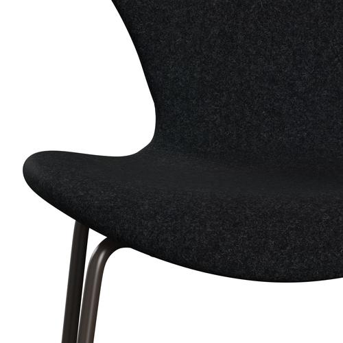 Fritz Hansen 3107 Chair Full Upholstery, Brown Bronze/Divina Md Black