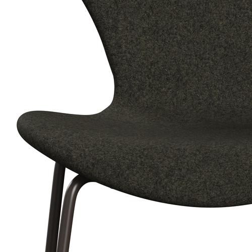 Fritz Hansen 3107 Chair Full Upholstery, Brown Bronze/Divina Melange Grey Brown