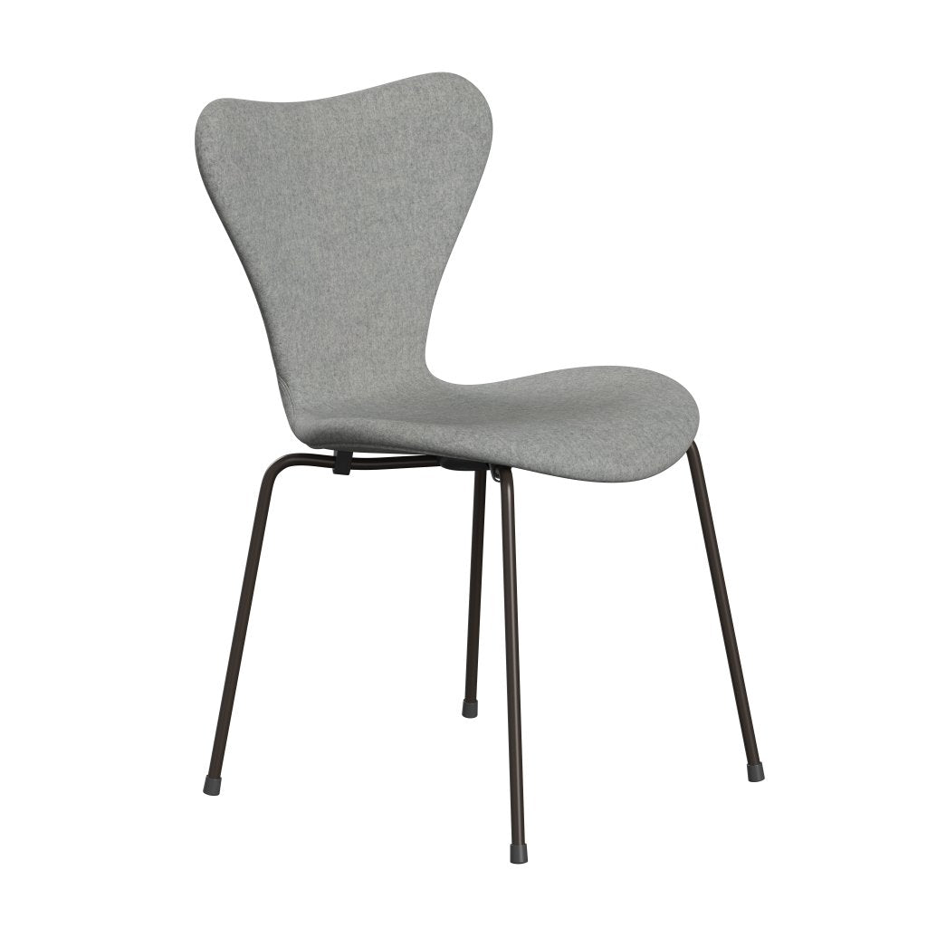 Fritz Hansen 3107 Chair Full Upholstery, Brown Bronze/Divina Melange Light Grey