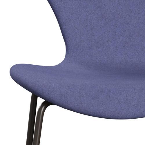 Fritz Hansen 3107 Chair Full Upholstery, Brown Bronze/Divina Melange Violet Light