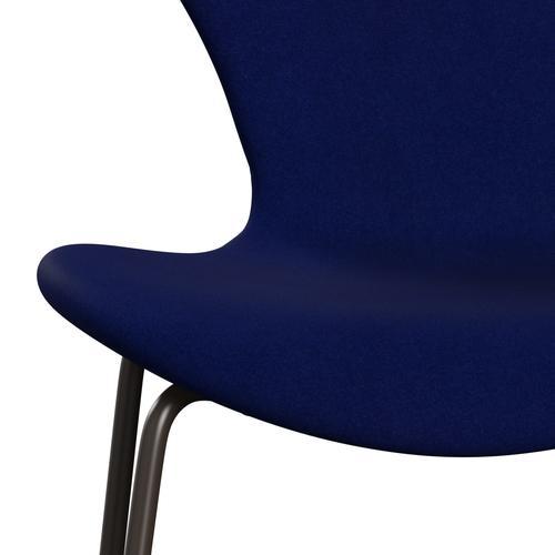 Fritz Hansen 3107 Krzesło pełne tapicerka, brązowy brąz/Divina Royal Blue