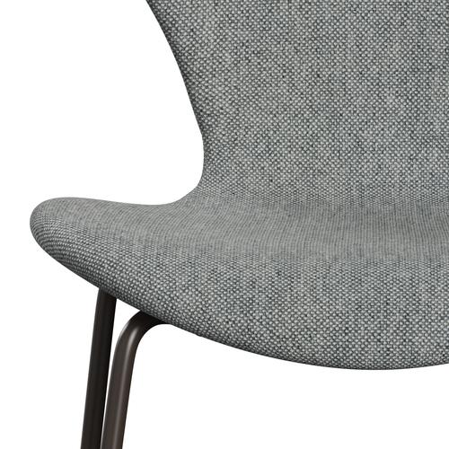 Fritz Hansen 3107 Chair Full Upholstery, Brown Bronze/Hallingdal White Grey