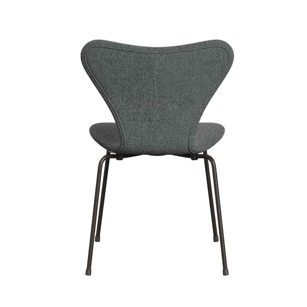 Fritz Hansen 3107 Chair Full Upholstery, Brown Bronze/Hallingdal White/Brown