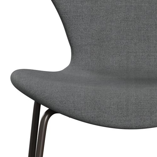 Fritz Hansen 3107 Chair Full Upholstery, Brown Bronze/Remix Grey (Rem143)